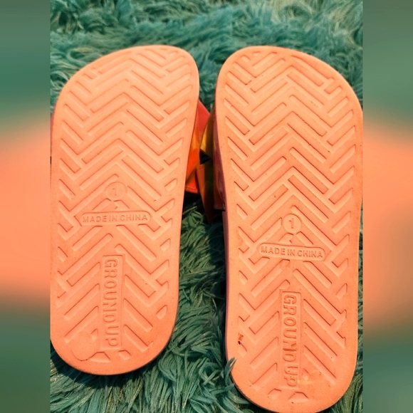 Jojo Siwa Pink Metallic Slides Girls Size 1 - Picture 4 of 5